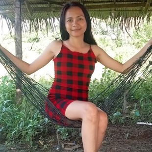 A Beautiful Filipina Girl