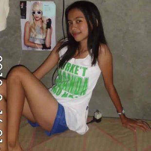 A Beautiful Filipina Girl