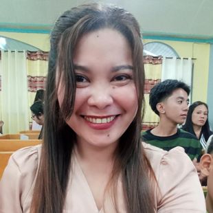 A Beautiful Filipina Girl