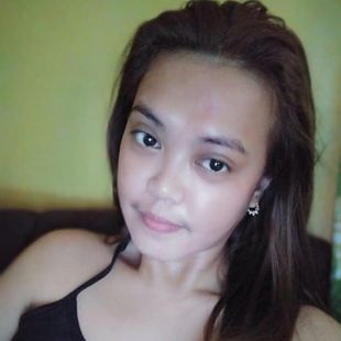 A Beautiful Filipina Girl