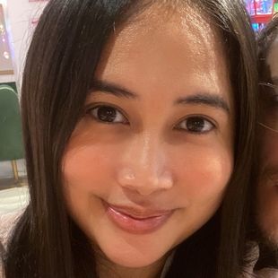 A Beautiful Filipina Girl