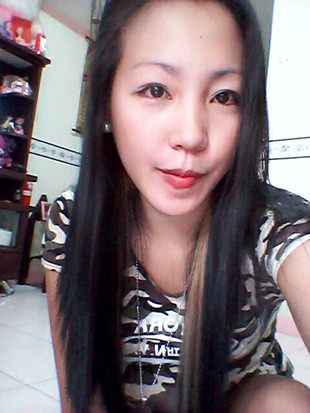 A Beautiful Filipina Girl