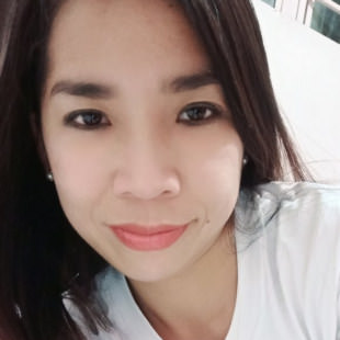 A Beautiful Filipina Girl