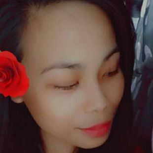 A Beautiful Filipina Girl