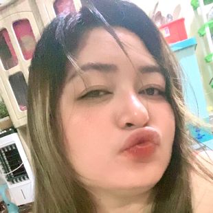 A Beautiful Filipina Girl