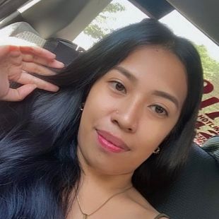 A Beautiful Filipina Girl