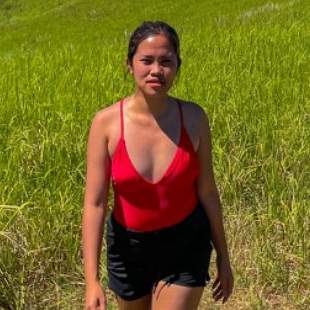 A Beautiful Filipina Girl