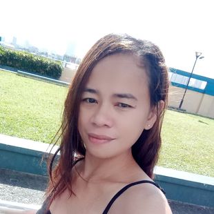 A Beautiful Filipina Girl