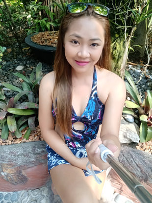 A Beautiful Filipina Girl
