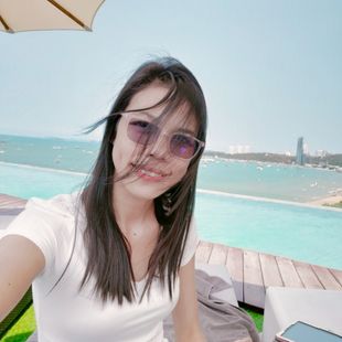 A Beautiful Filipina Girl