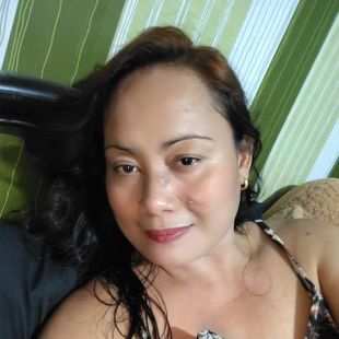 A Beautiful Filipina Girl