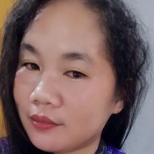 A Beautiful Filipina Girl