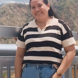A Beautiful Filipina Girl