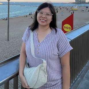 A Beautiful Filipina Girl