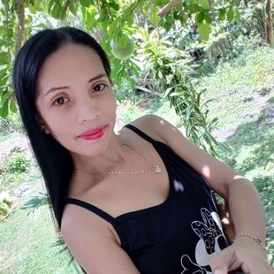 A Beautiful Filipina Girl
