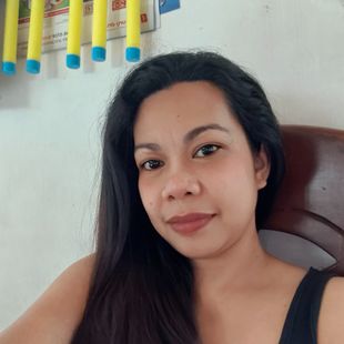 Pretty Filipina Girl