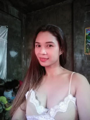 A Beautiful Filipina Girl