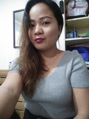 A Beautiful Filipina Girl