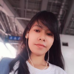 A Beautiful Filipina Girl