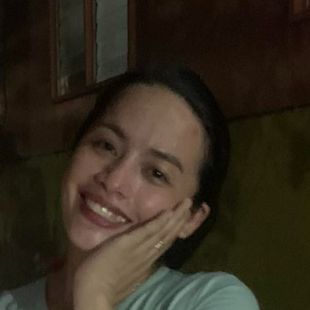 A Beautiful Filipina Girl