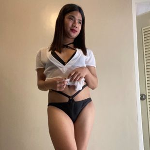 Filipina Ladyboy