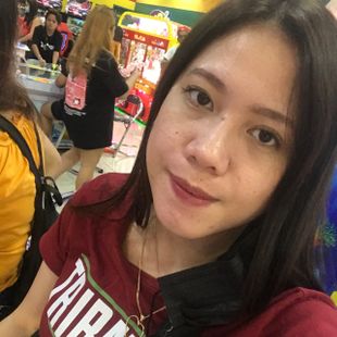 A Beautiful Filipina Girl
