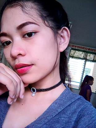 A Beautiful Filipina Girl