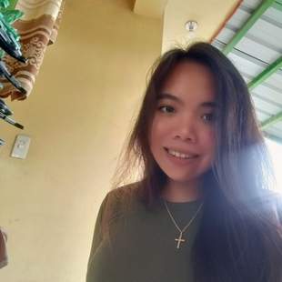 A Beautiful Filipina Girl