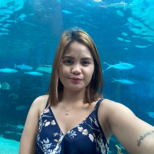 Pretty Filipina Girl