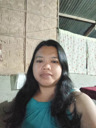 A Beautiful Filipina Girl
