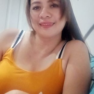 A Beautiful Filipina Girl