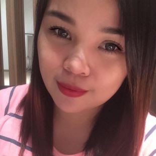 A Beautiful Filipina Girl