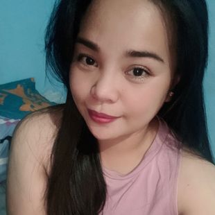 A Beautiful Filipina Girl