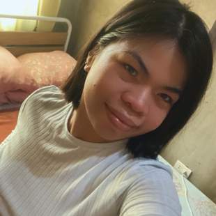 A Beautiful Filipina Girl