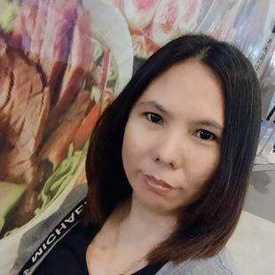 A Beautiful Filipina Girl