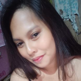 A Beautiful Filipina Girl