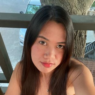 A Beautiful Filipina Girl