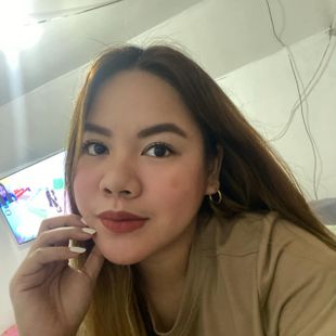 A Beautiful Filipina Girl