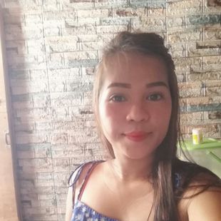 A Beautiful Filipina Girl