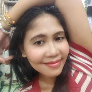 A Beautiful Filipina Girl