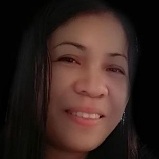 A Beautiful Filipina Girl