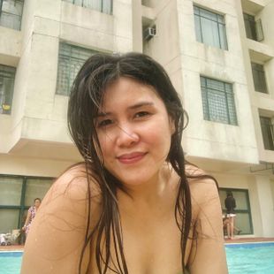 A Beautiful Filipina Girl