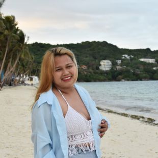 A Beautiful Filipina Girl