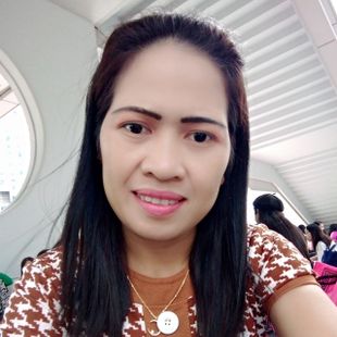 A Beautiful Filipina Girl