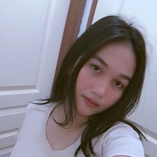 A Beautiful Filipina Girl