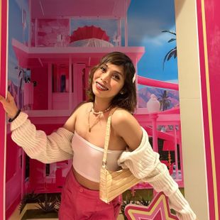 Filipina Ladyboy