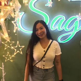 A Beautiful Filipina Girl