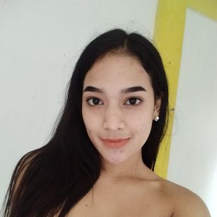 A Beautiful Filipina Girl