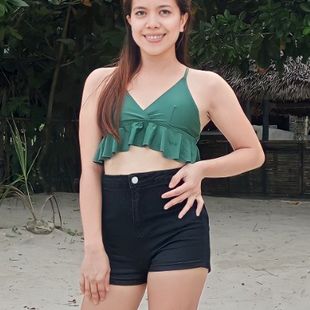 A Beautiful Filipina Girl