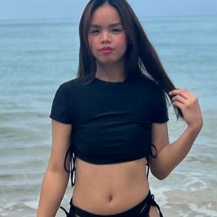 Filipina Ladyboy